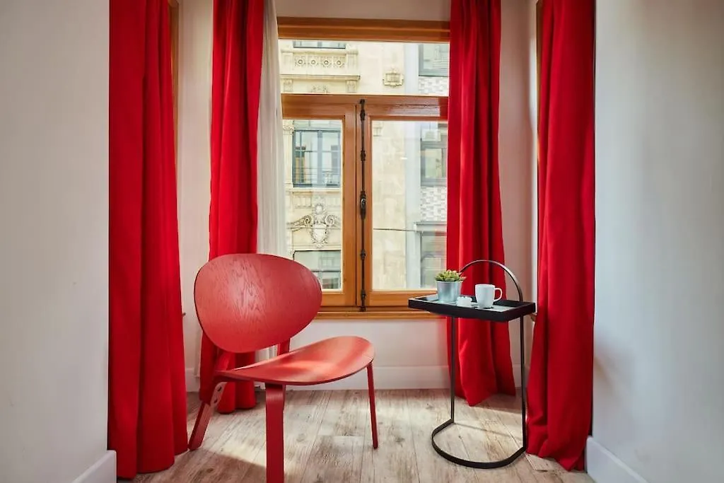 Stunning 2Br 1 Min Metro&Galata Apartment Istanbul 0*,  Turkey