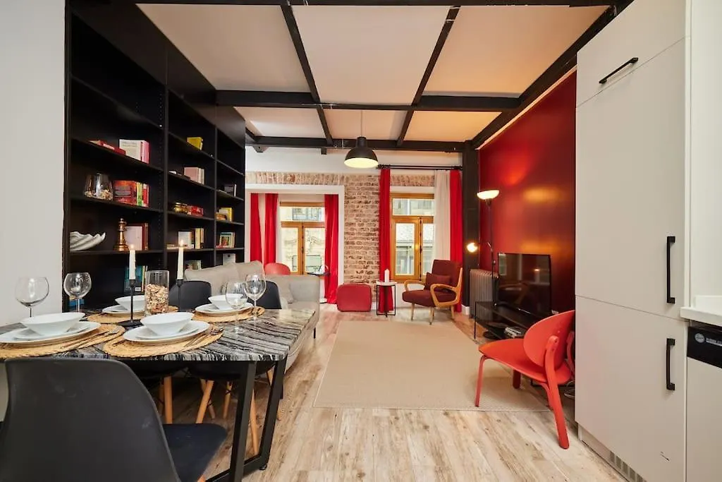 Stunning 2Br 1 Min Metro&Galata Apartment Istanbul