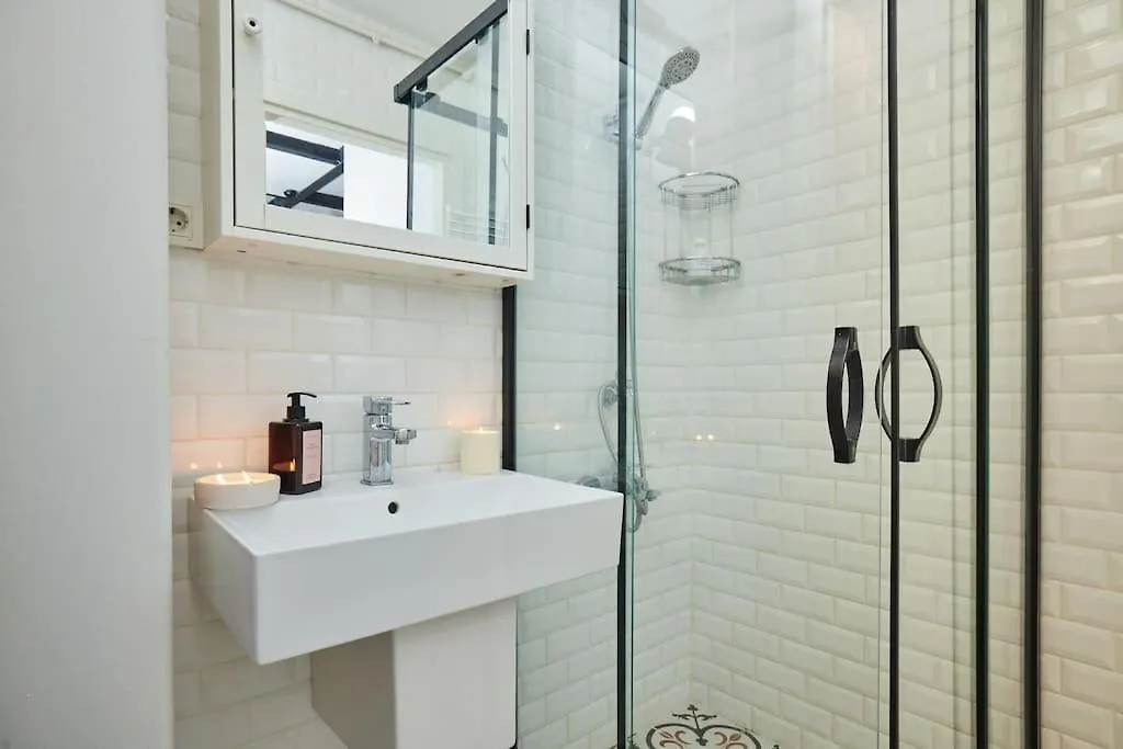 Stunning 2Br 1 Min Metro&Galata Apartment Istanbul