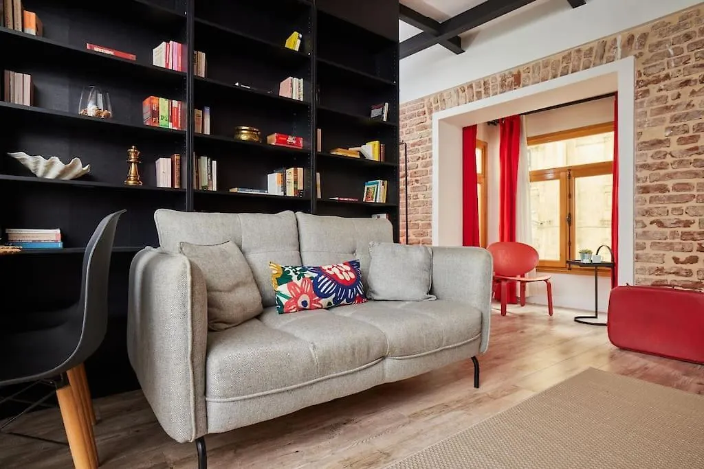 Stunning 2Br 1 Min Metro&Galata Apartment Istanbul