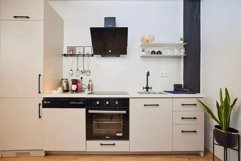 Stunning 2Br 1 Min Metro&Galata Apartment Istanbul